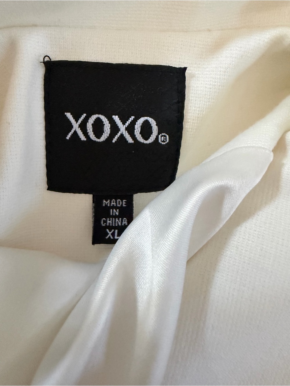 XOXO Women’s XL Winter White 2 Piece Pant Suit Blazer Wide Leg Pants Belted - Picture 5 of 7